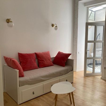Maria With Little Hang Out Place Βουδαπέστη Εξωτερικό φωτογραφία